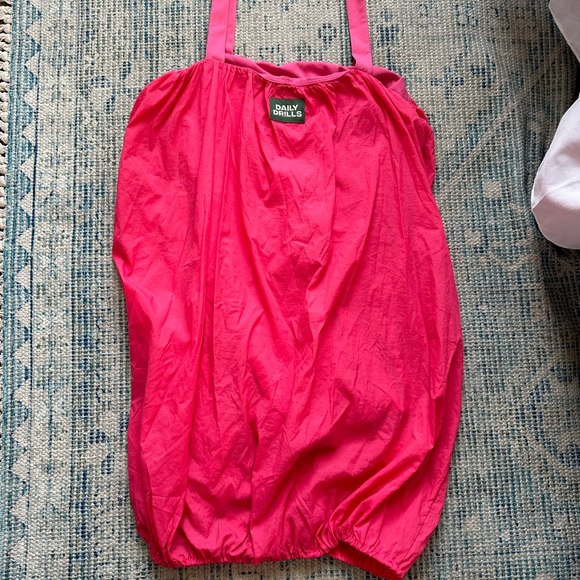 Daily Drills Bubble Dress Hot pink, size small - Picture 2 of 3